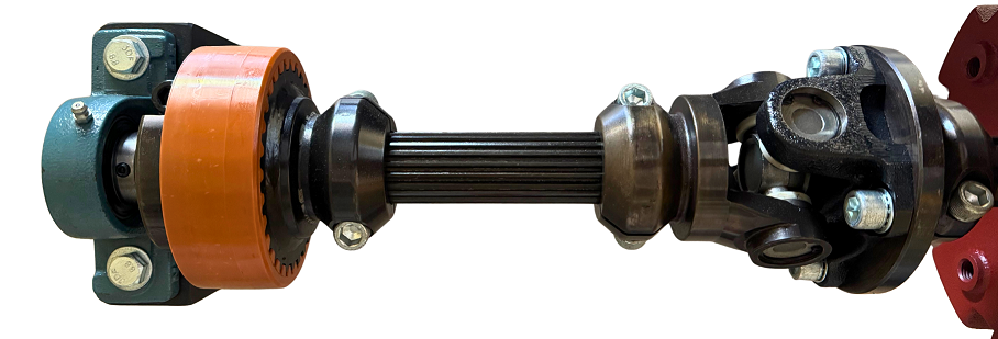 Industrial driveline spline connection showing CLAMPLOCK  to reduce wear and backlash in a drivetrain